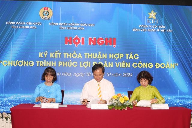 Cán bộ nữ ở Khánh Hòa được tư vấn sức khoẻ và chăm sóc da miễn phí- Ảnh 3.