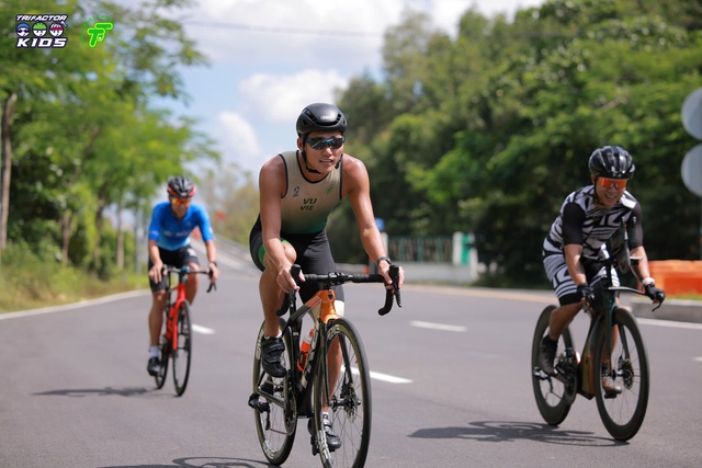 Sắp diễn ra giải vô địch Triathlon TP HCM- Ảnh 1.