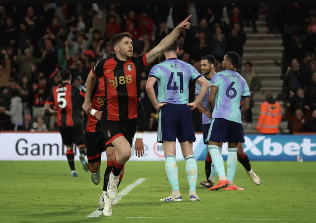 Thảm họa phòng ngự, Arsenal thua sốc Bournemouth- Ảnh 4.