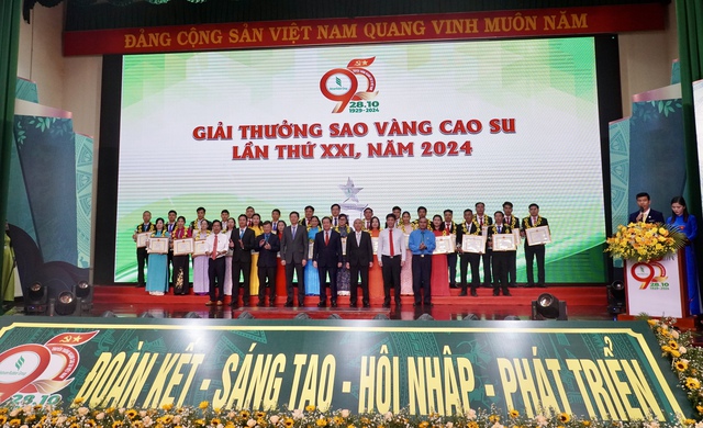 Tuyên dương thanh niên tiêu biểu ngành cao su làm theo lời Bác- Ảnh 1.