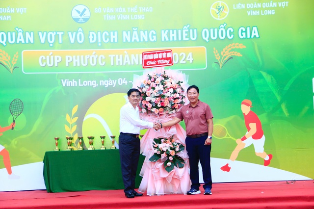 Khai mạc giải quần vợt năng khiếu và hội nghị phát triển quần vợt - pickleball khu vực ĐBSCL- Ảnh 1.