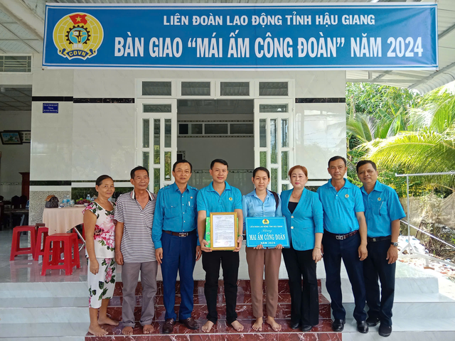 Công đoàn Hậu Giang quan tâm chăm lo cho người lao động- Ảnh 3.