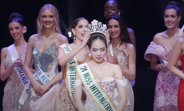 Nhan sắc Việt đăng quang hoa hậu "Miss International 2024"- Ảnh 2.