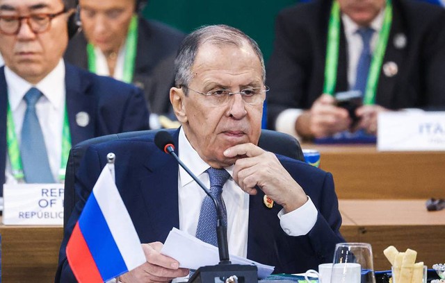 Bộ trưởng Ngoại giao Nga Sergei Lavrov cảnh báo Moscow sẽ đáp trả việc Ukraine dùng ATACMS tấn công vào Bryansk - Nga hôm 19-11. Ảnh: TASS