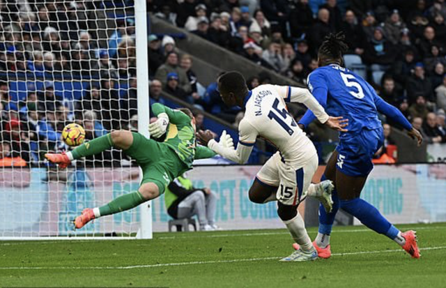 HLV Maresca gieo sầu đội bóng cũ, Chelsea thắng Leicester giữ vững Top 3- Ảnh 2.