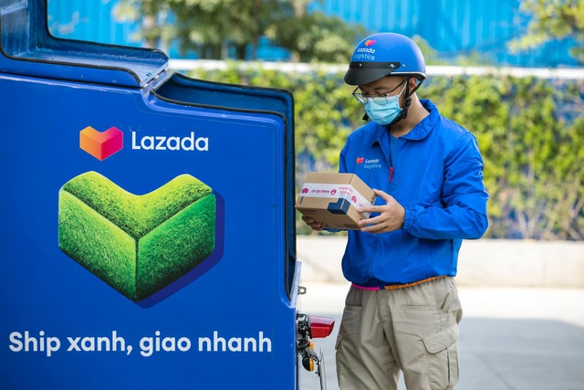 Lazada là một trong số không nhiều nền tảng thương mại điện tử triển khai giải pháp đóng gói tiết kiệm, giảm rác thải nhựaẢnh: CHI NGUYỄN