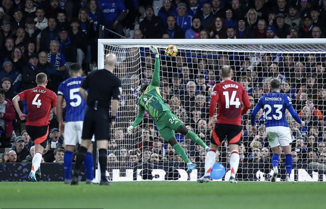 Man United hòa đội chót bảng, chuyên gia nói HLV Amorim "không có đũa thần"- Ảnh 4.