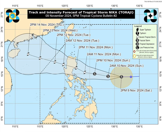 Bão mới gần Philippines mạnh lên, dự kiến hướng thẳng vào biển Đông- Ảnh 1.