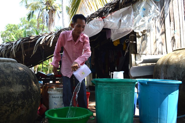 Báo in Người Lao Động 2-12: Bệnh nhân BHYT nhẹ gánh lo- Ảnh 2.