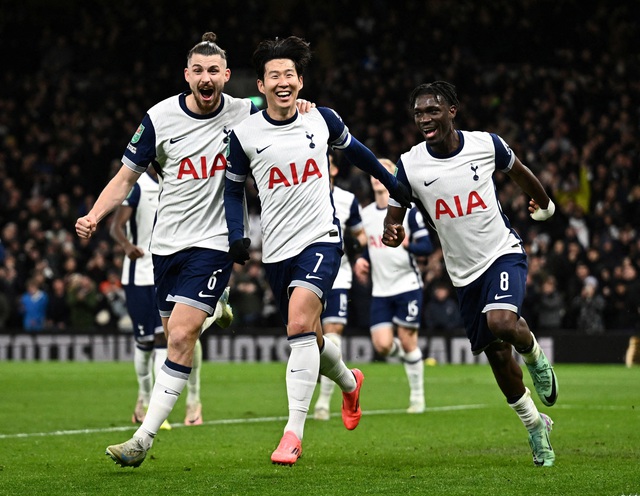 Rượt đuổi 7 bàn với Tottenham, Man United dừng bước tứ kết League Cup- Ảnh 7.