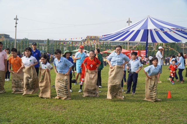 Cầu thủ Huỳnh Như đồng hành cùng dự án thể thao cho trẻ có hoàn cảnh khó khăn- Ảnh 7.