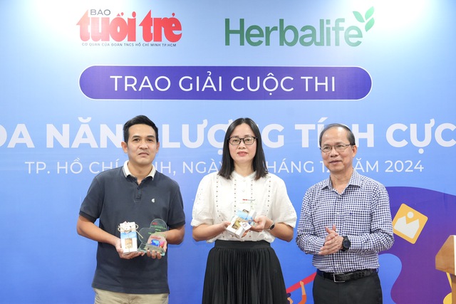 Báo Tuổi Trẻ trao giải Cuộc thi "Lan tỏa năng lượng tích cực"- Ảnh 2.