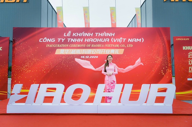 MC Liên Thảo được "chọn mặt gửi vàng" - Ảnh 2.