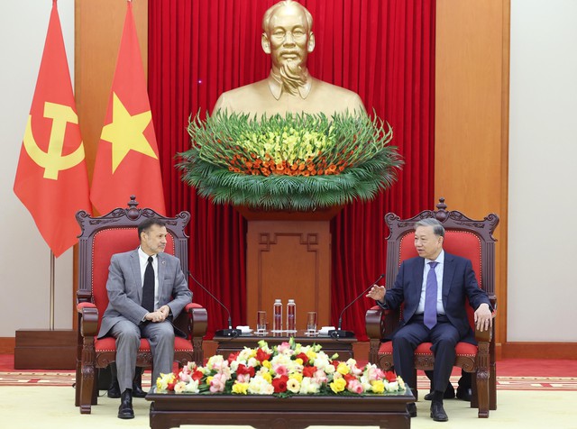 Nhiều doanh nghiệp Úc muốn đầu tư vào Việt Nam
- Ảnh 1. Nhiều doanh nghiệp Úc muốn đầu tư vào Việt Nam
- Ảnh 1.