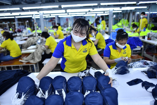 "Giải mã" chính sách thưởng Tết, người đi làm nên hiểu rõ để tránh thất vọng- Ảnh 1.