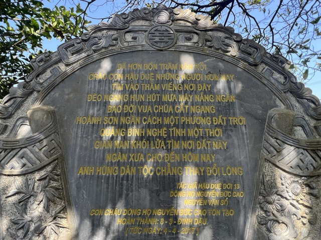 Về Quảng Bình đầu năm, đi viếng mộ Đại tướng Võ Nguyên Giáp- Ảnh 12.