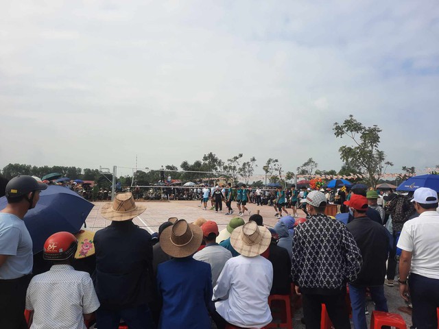 Hàng ngàn người trẩy hội chùa Hương - Hoan Châu đệ nhất danh lam- Ảnh 5.