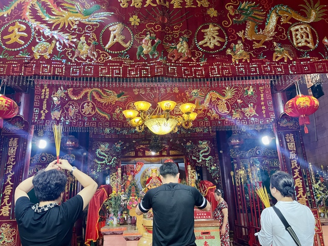 Bên trong ngôi chùa độc đáo ở Bình Thuận- Ảnh 10.