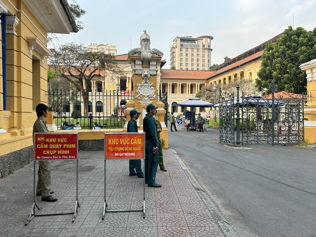 Ngọc Trinh xuất hiện tại toà sau hơn 3 tháng tạm giam- Ảnh 3.