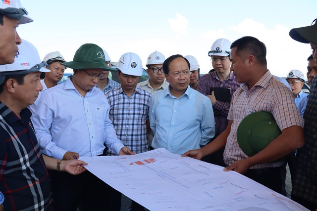 Dự án đường cao tốc Vân Phong - Nha Trang vướng mắc đất rừng, hạ tầng điện lực- Ảnh 2.