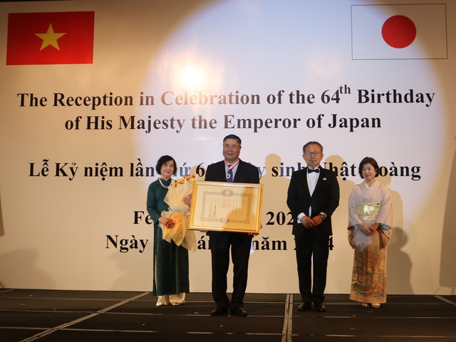 Phó Thủ tướng Trần Lưu Quang dự kỷ niệm 64 năm Ngày sinh Nhà Vua Nhật Bản- Ảnh 3.