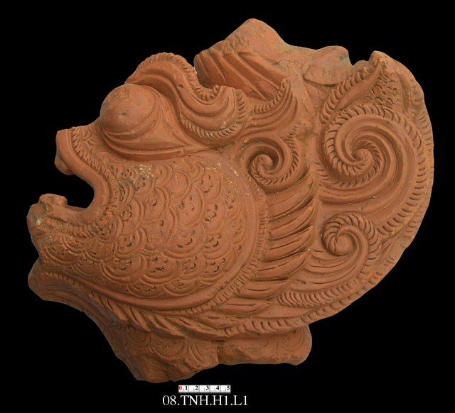 Nhiều hiện vật hình rồng tại thành cổ 600 năm ở Thanh Hóa- Ảnh 5.