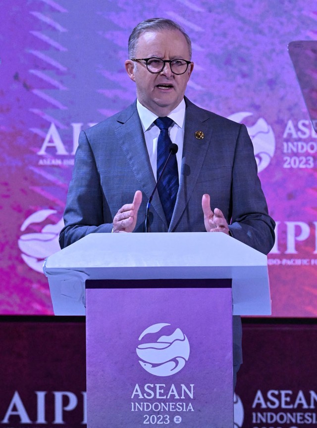 Thủ tướng Úc Anthony Albanese phát biểu tại Diễn đàn ASEAN - Ấn Độ Dương - Thái Bình Dương (AIPF) ở thủ đô Jakarta - Indonesia hồi tháng 9-2023 Ảnh: REUTERS