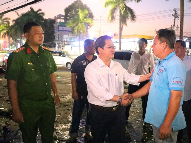 Cần Thơ: Nhiều ô tô bị thiêu rụi, hư hỏng khi cháy gara, bảo hiểm đền thế nào?- Ảnh 3.