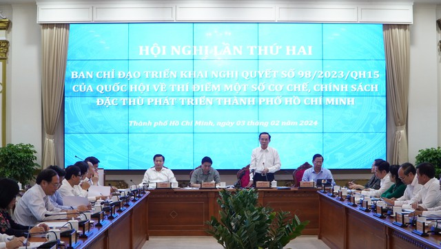 Thủ tướng ủng hộ TP HCM có thêm 1 Phó Chủ tịch, chốt thời gian trình đề án xây cảng Cần Giờ- Ảnh 2.