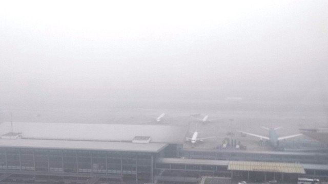 Mây mù tại các sân bay phía Bắc có thể kéo dài đến ngày 29 Tết- Ảnh 2.