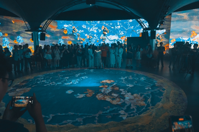 Thêm không gian trải nghiệm tại triển lãm đa giác quan Van Gogh- Ảnh 2.