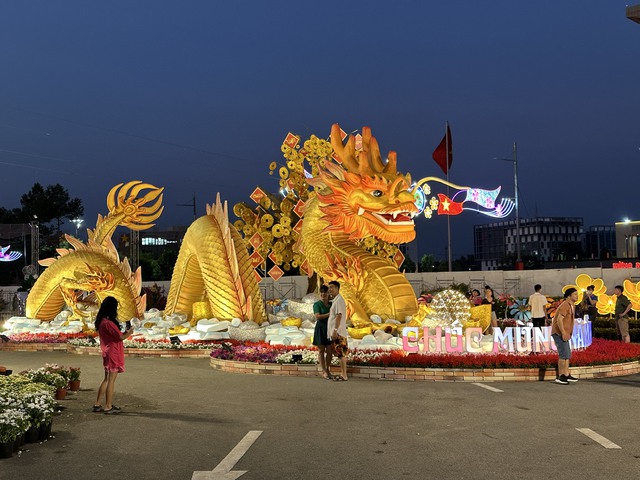 Bình Dương tiếp tục trình làng linh vật rồng được cư dân mạng hết lời khen- Ảnh 3.