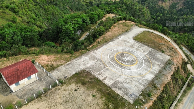 Ngắm bãi đáp trực thăng trên dãy Trường Sơn ở Quảng Nam- Ảnh 1.