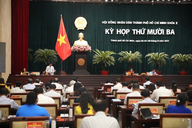 Kỳ họp HĐND TP HCM sẽ bàn về Nghị quyết 98, công tác nhân sự- Ảnh 1.