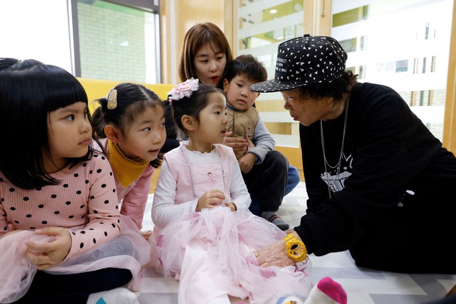 Một nhà trẻ ở TP Chilgok - Hàn Quốc Ảnh: REUTERS