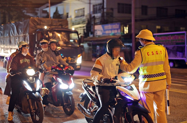 Phó chánh Văn phòng UBND tỉnh Lâm Đồng bị cảnh cáo vì vi phạm nồng độ cồn- Ảnh 1.
