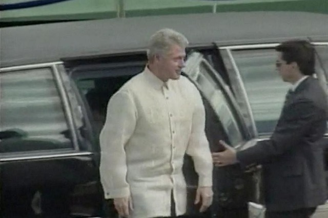Ông Bill Clinton suýt bị ám sát trên cương vị tổng thống Mỹ- Ảnh 1.