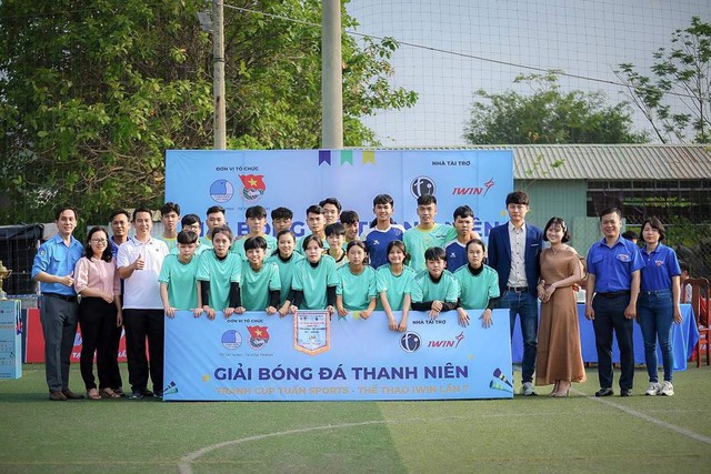 Trường THPT Hoàng Văn Thụ vô địch giải Thanh niên Tây Ninh năm 2024- Ảnh 3.
