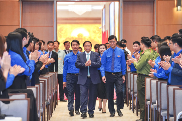 Thủ tướng Phạm Minh Chính đối thoại với thanh niên- Ảnh 2.