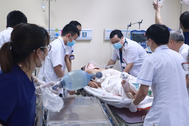 Cứu người trong tình huống khẩn cấp- Ảnh 1.