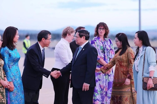 Thủ tướng Phạm Minh Chính và Phu nhân tới Canberra, bắt đầu thăm Úc- Ảnh 3.