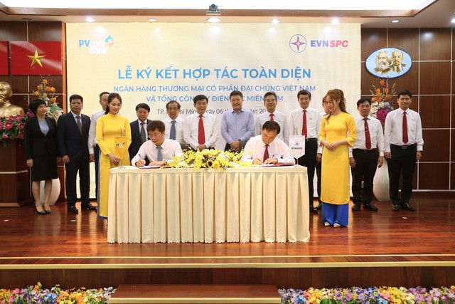 EVNSPC ký kết hợp tác toàn diện với PVcombank- Ảnh 2.