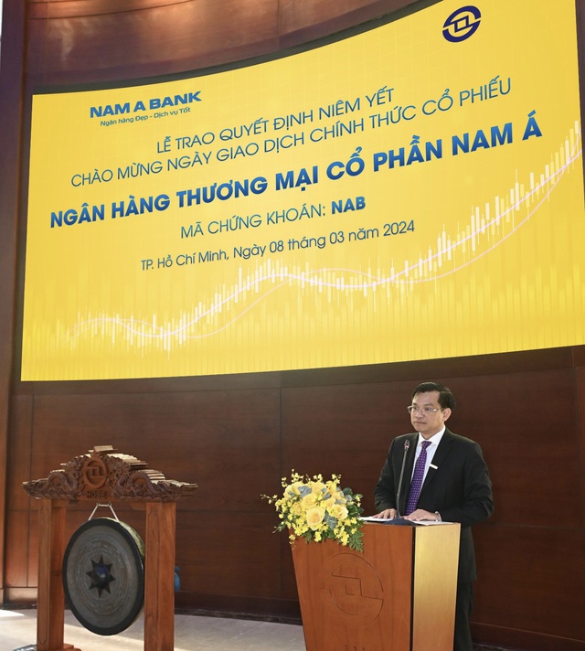 Hơn 1 tỉ cổ phiếu Nam A Bank chính thức chào sàn HOSE- Ảnh 2.