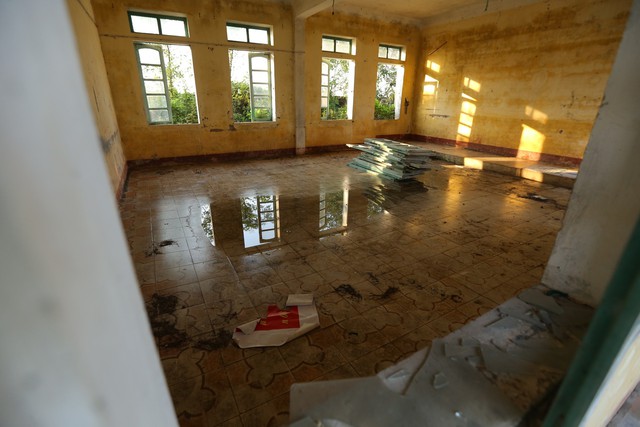 Hình ảnh xót xa tại các trụ sở, trường học tiền tỉ bị bỏ hoang ở Hà Tĩnh- Ảnh 20.