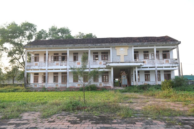 Hình ảnh xót xa tại các trụ sở, trường học tiền tỉ bị bỏ hoang ở Hà Tĩnh- Ảnh 26.