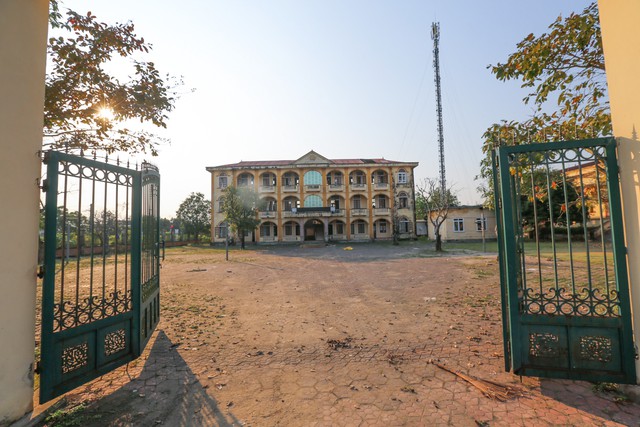 Hình ảnh xót xa tại các trụ sở, trường học tiền tỉ bị bỏ hoang ở Hà Tĩnh- Ảnh 12.
