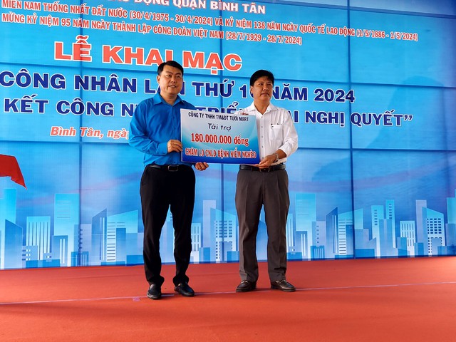 Báo Người Lao động và LĐLĐ quận Bình Tân hợp tác tuyên truyền, chăm lo cho CNVC-LĐ- Ảnh 4.