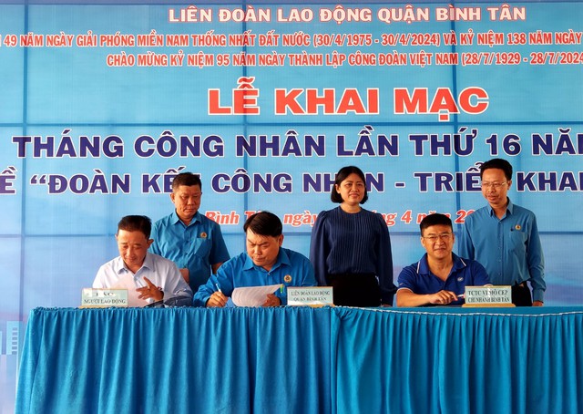 Báo Người Lao động và LĐLĐ quận Bình Tân hợp tác tuyên truyền, chăm lo cho CNVC-LĐ- Ảnh 2.