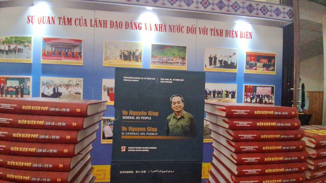 Ra mắt loạt sách kỷ niệm 70 năm Chiến thắng Điện Biên Phủ- Ảnh 3.