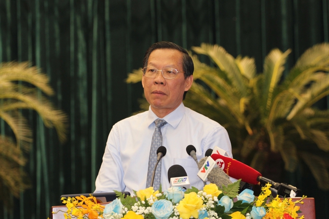Chủ tịch Phan Văn Mãi: Kinh tế quý 1-2024 của TP HCM tăng trưởng khá- Ảnh 2.